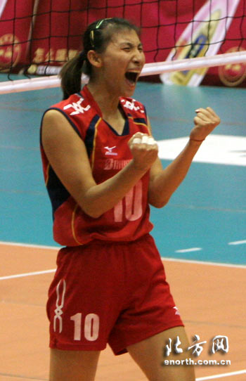  p data-id="gnwiixgy54">李娟,1981年5月15日出生于中国天津,中国