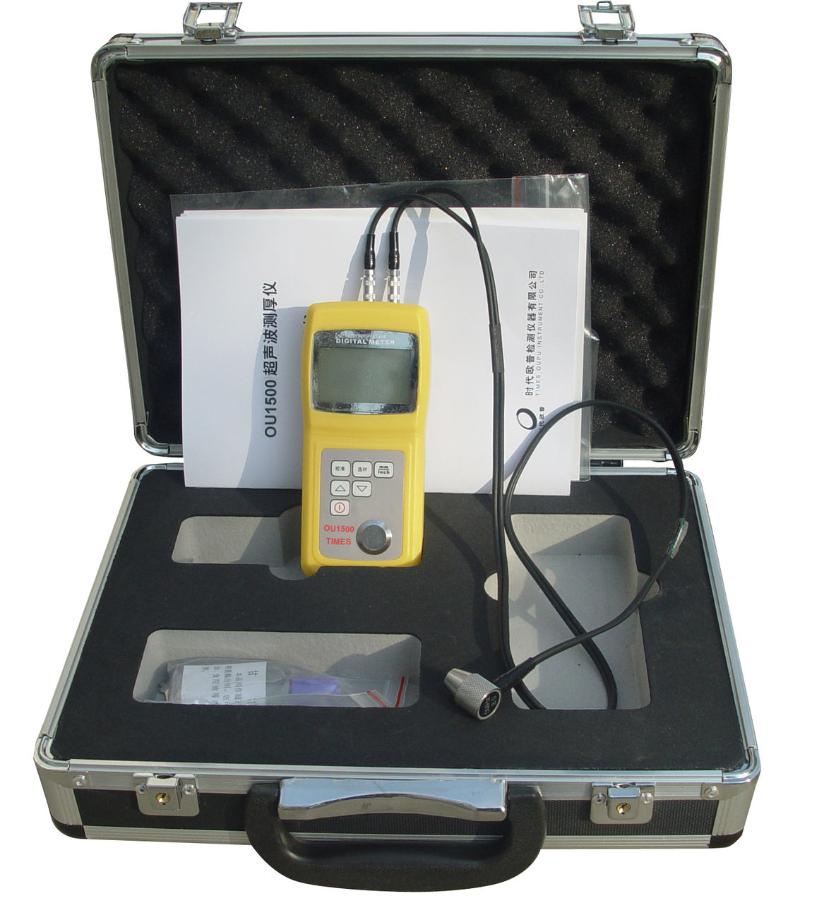 是一款利用超声波原理可以对任何超声波良导体材料厚度进行测量的设备