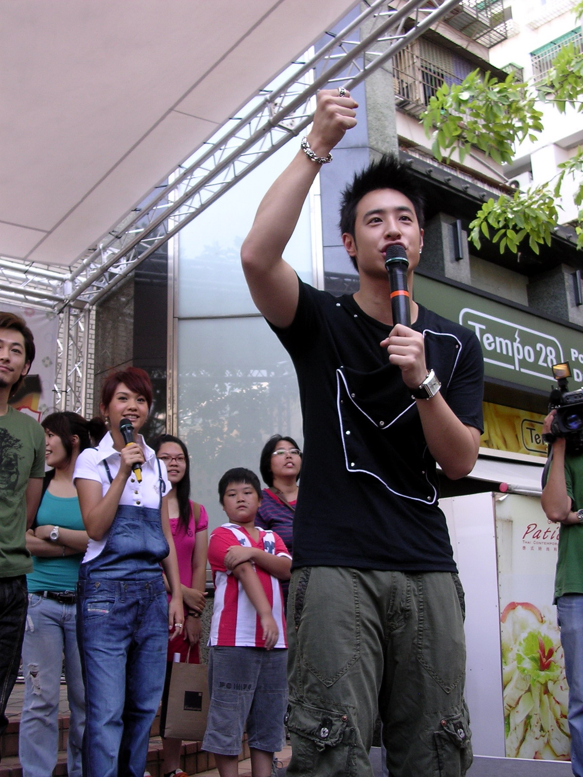  p>潘玮柏(wilber pan),1980年8月6日出生于 a target="_blank" href=