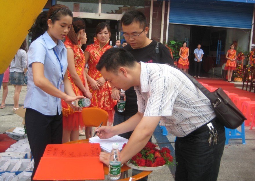 景宁台球团购网站地址_丽水景宁民族小学