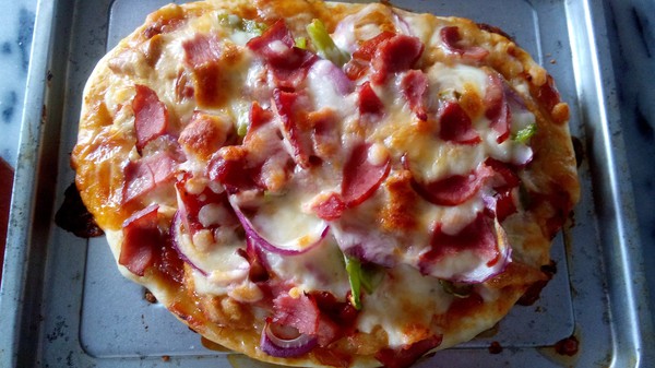  p>新奥尔良鸡腿肉批萨是一道美食,主要制作材料是 a target="_blank"