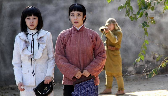  p>《刀出鞘》是一部40集的电视连续剧,属于谍战悬疑类.