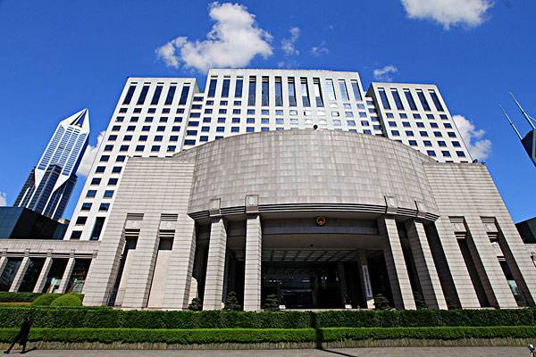 山东省人民政府办公厅关于加快培育服务业三大载体的意见