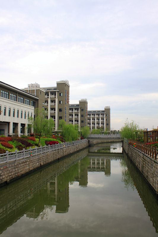 杭州市临平区临平第一中学