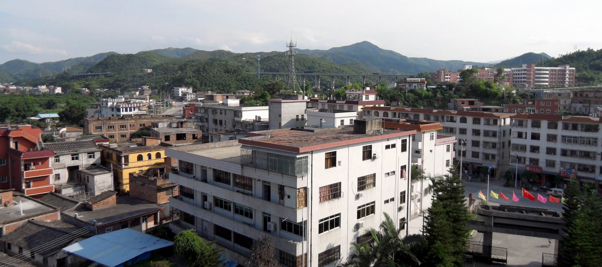  p>码头镇,隶属于江西省九江市瑞昌市,地处 a target="_blank" href="