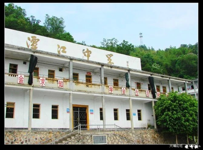 丰顺潭江中学