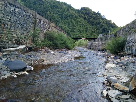 吕洞村,湖南省 a target="_blank" href="/item/湘西土家族苗族自治州