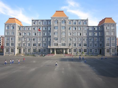 柳河县长青小学