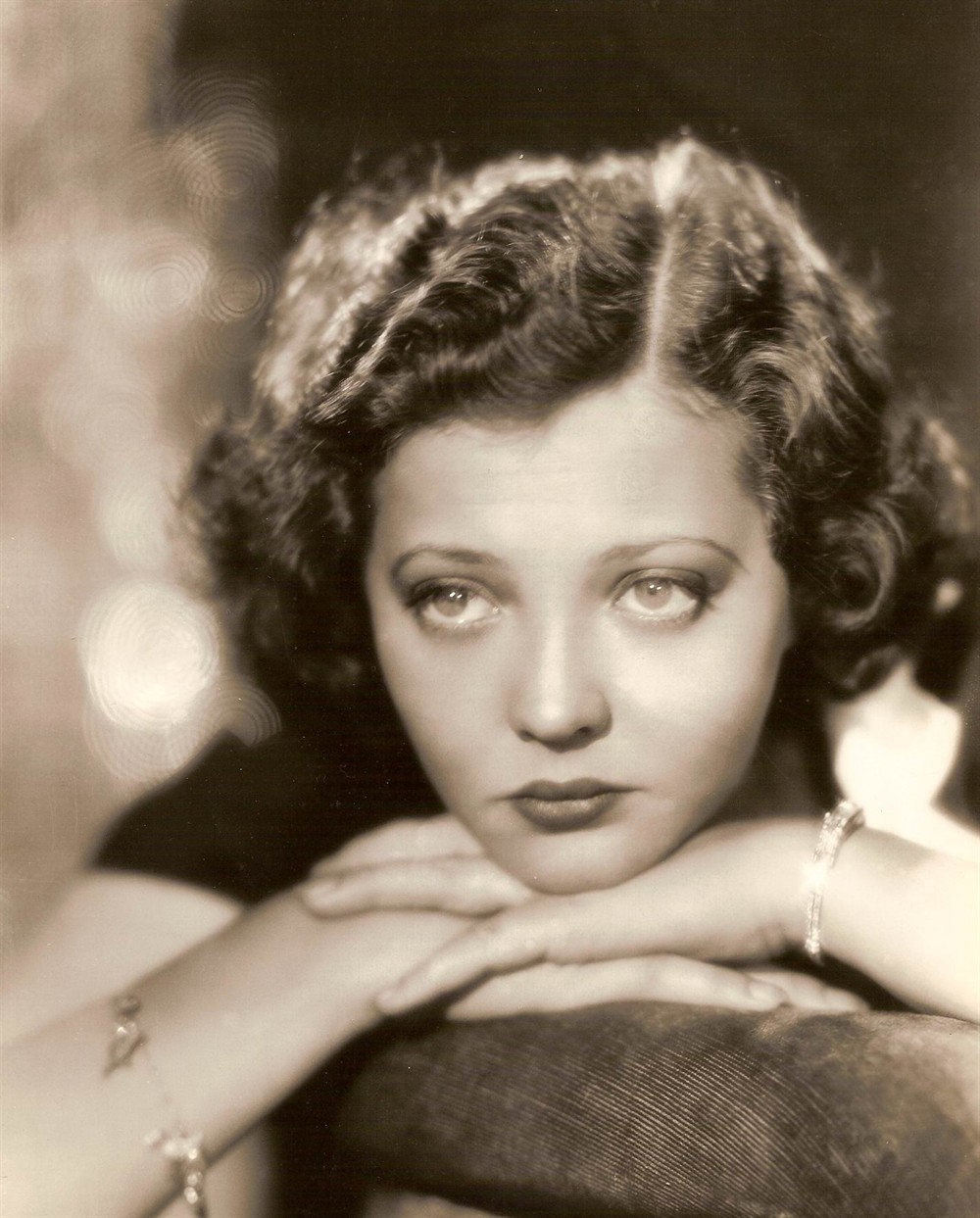  p>西尔维娅·西德尼(sylvia sidney,1910年8月8日—1999年7月1日)