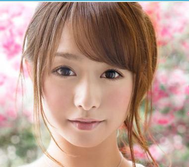 p>白石茉莉奈( i>しらいし まりな /i>),1986年8月10日出生于日本