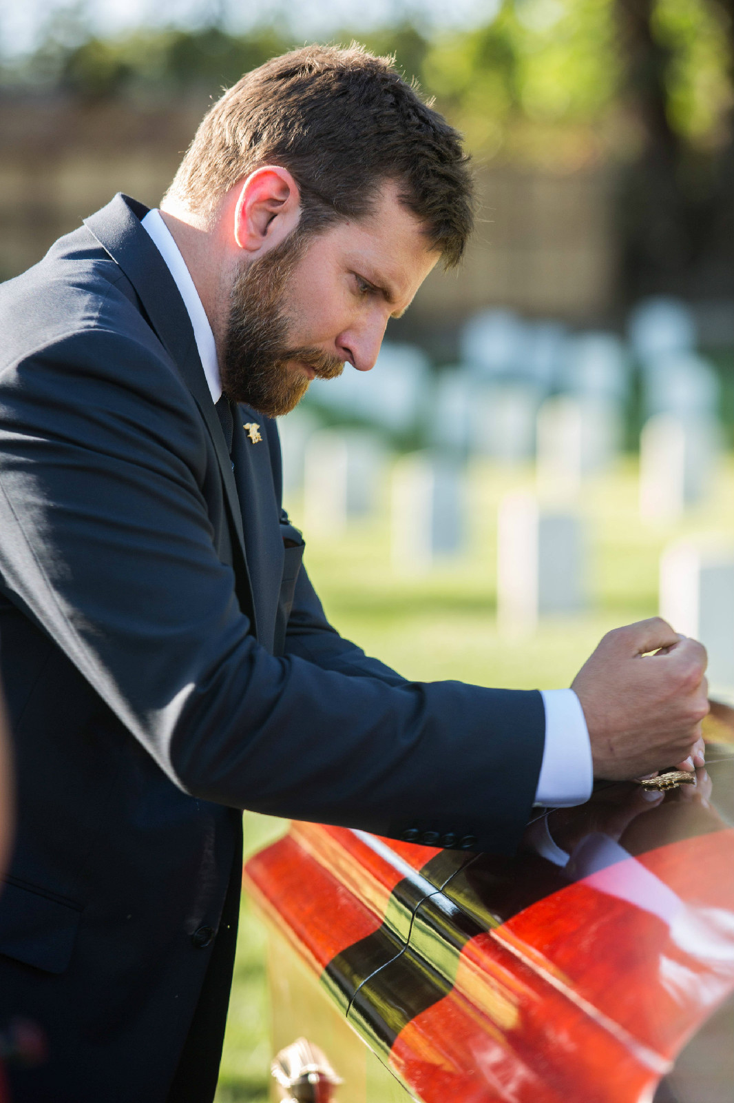  p>《美国狙击手》是由 a href="#" data-lemmaid="1750176">克林特·