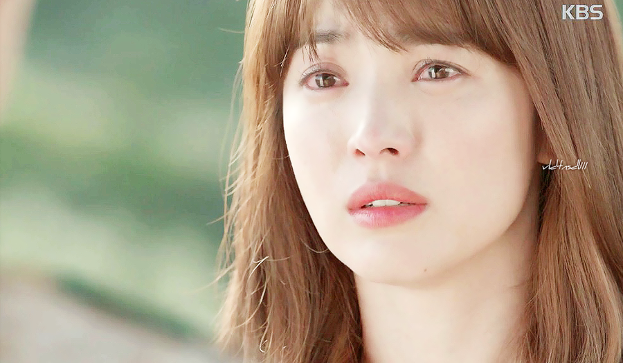  p>宋慧乔 i>(         ) /i>,1981年11月22日出生于韩国大邱广域市