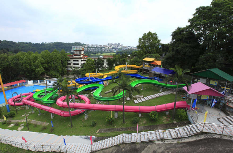 大河马水上世界