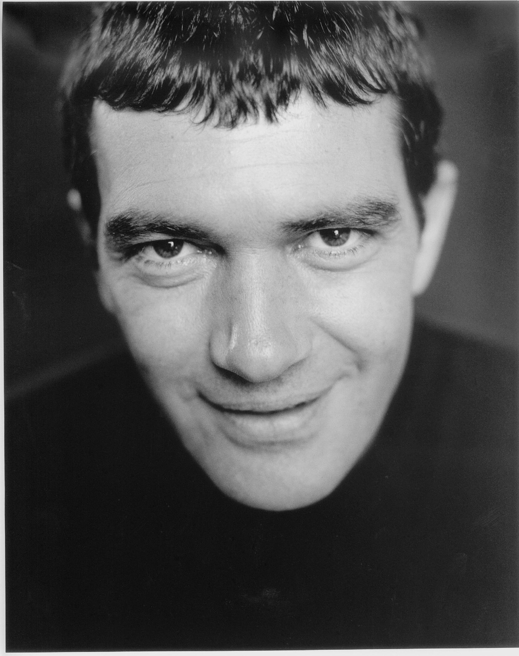  p>安东尼奥·班德拉斯(antonio banderas),1960年8月10日出生于