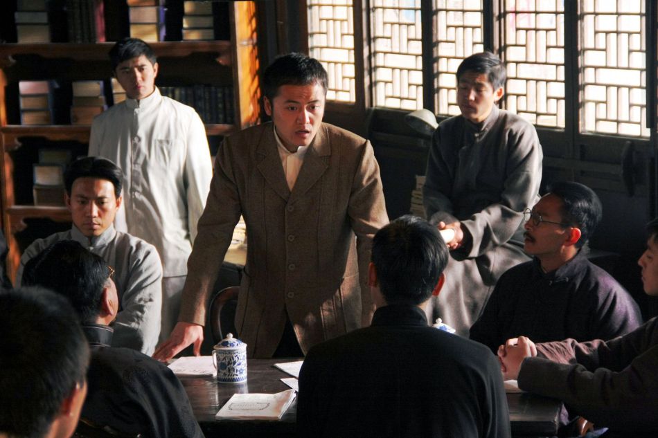 p>《中国1921》是由 a target="_blank" href="/item/中国电视剧制作