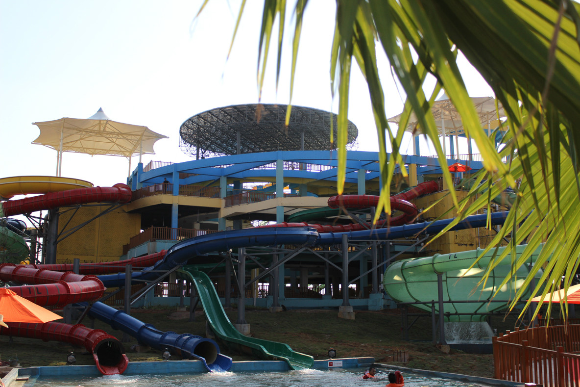 桂林市玉圭园环球名胜水上乐园