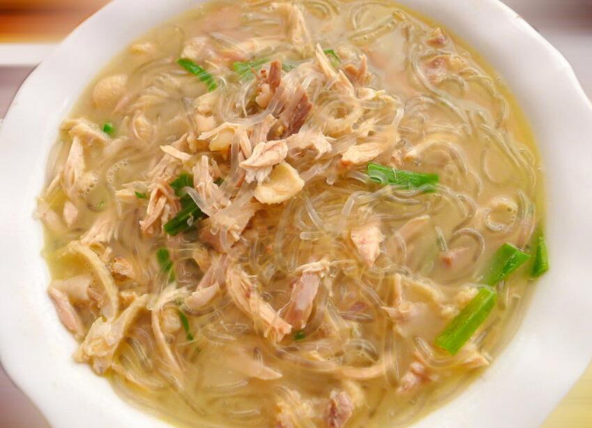 鸡肉粉丝汤