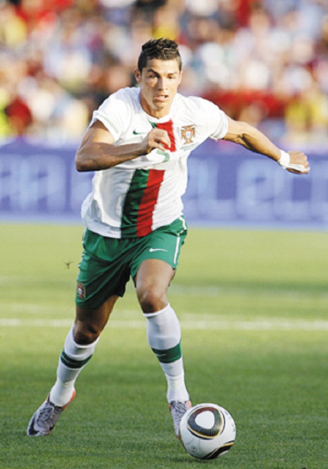  p>尼古拉斯·法比亚诺  (  nicolas fabiano )  ,1981年2月8日出生于