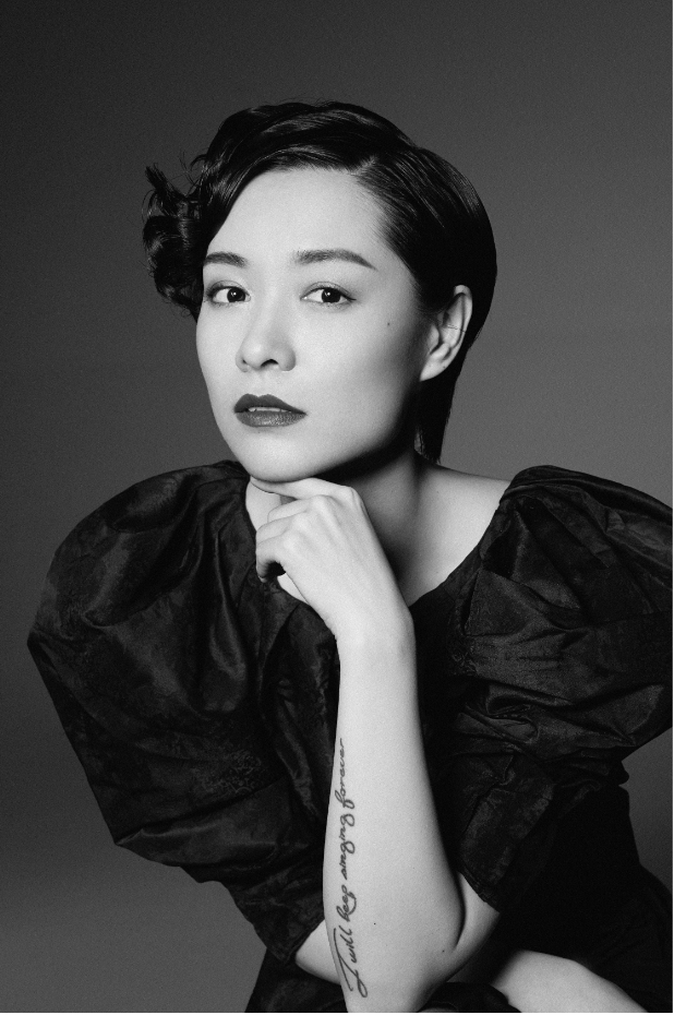  p>余超颖,1988年10月26日出生于浙江宁波,中国大陆女歌手,毕业于 a