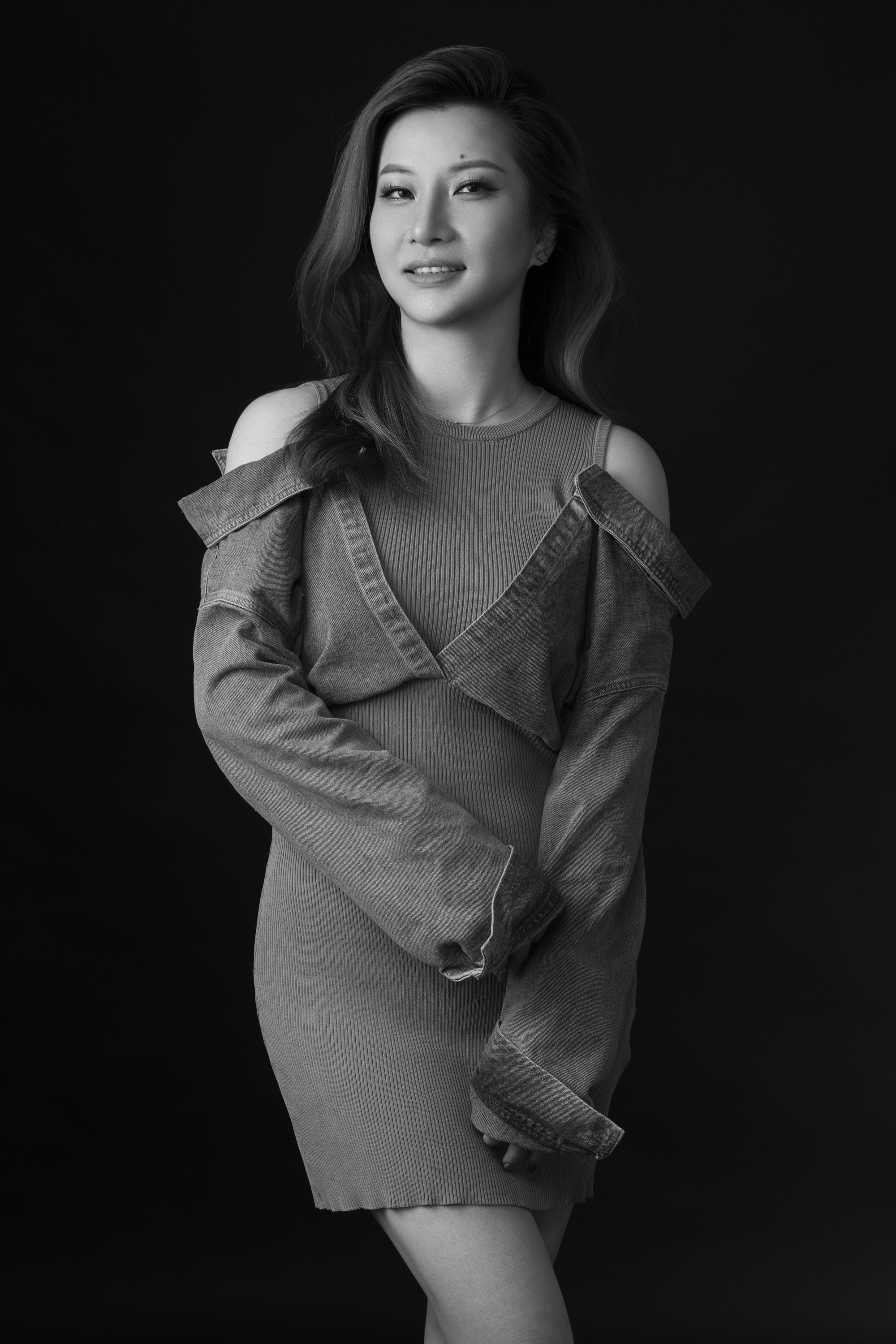 李佳