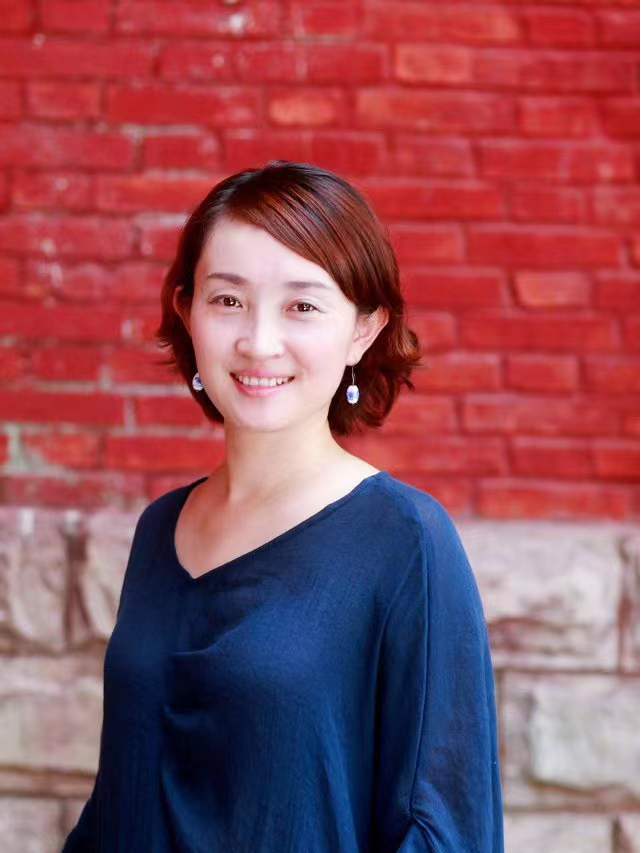  p data-id="t6kheuiupy8f">胡芳,女, span class="ref" data-ctrid="