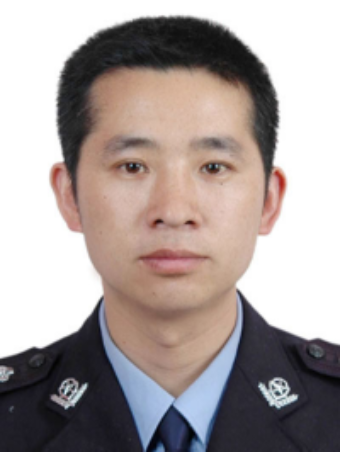  p>李成,务川自治县公安局党委委员,副局长. /p>