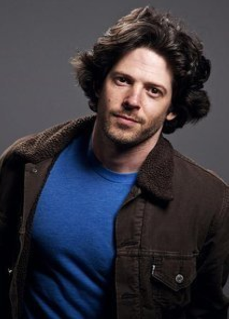 特雷弗·里斯奥尔