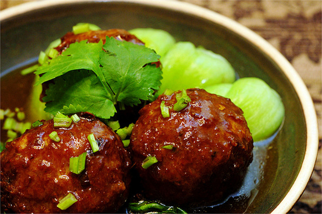 红烧牛肉狮子头