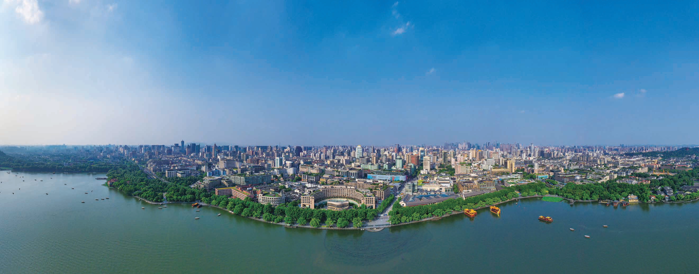  p>杭州湖滨步行街呈"千"字形,北至庆春路,南至解百新元华,东至延安路