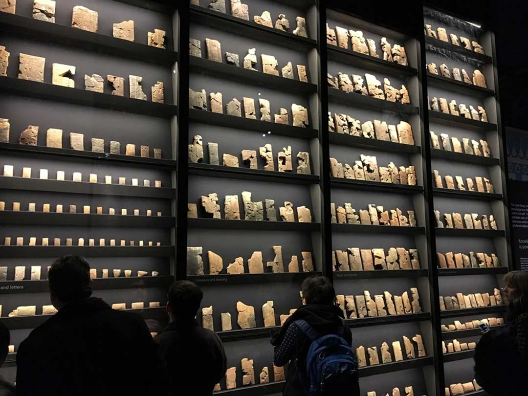 亚述巴尼拔图书馆