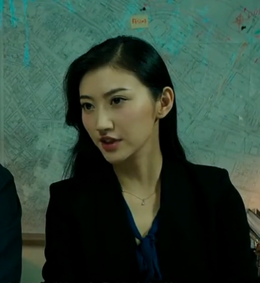 data-id="tjrnwanjmqzw">    洛欣,女,合家欢贺岁喜剧赌片《澳门风云