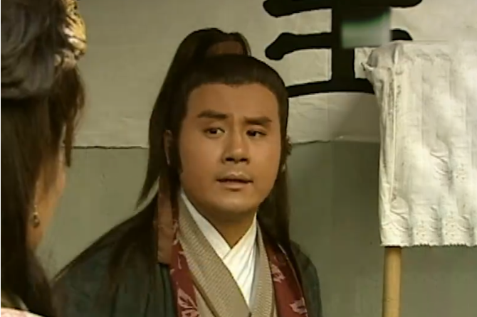 无头东宫》人物,<a target="