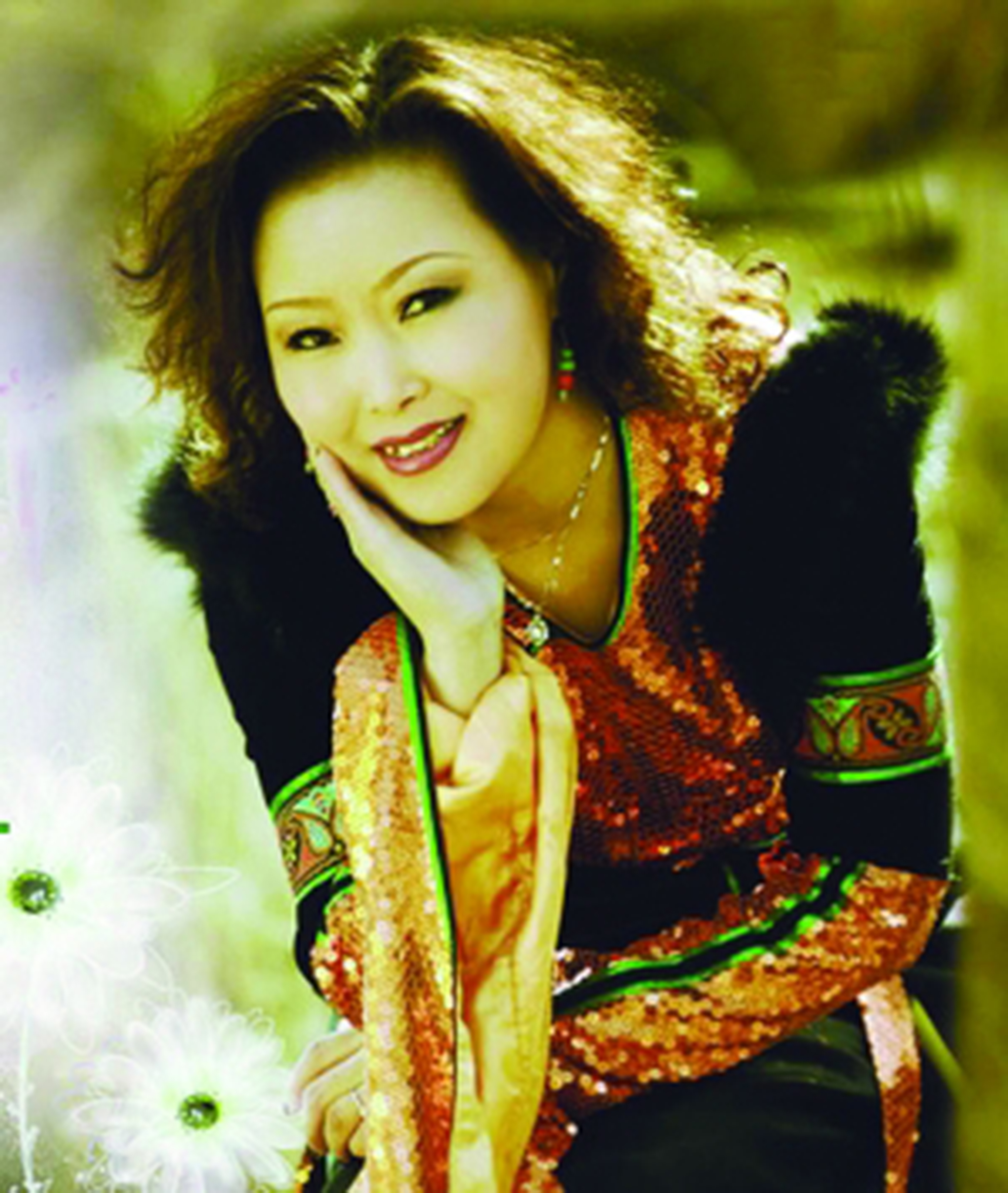 fonlrvz">苏宁其其格,蒙古族,4月1日出生于呼伦贝尔市,中国内地女歌手