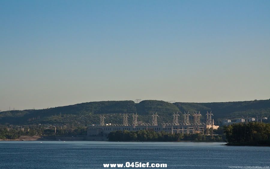  p>古比雪夫水电站又名伏尔加列宁水电站,位于俄罗斯伏尔加(Волг