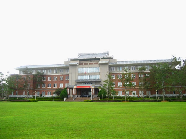 台湾暨南国际大学