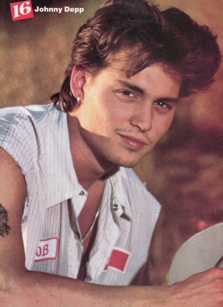  p>约翰尼·德普(johnny depp),1963年6月9日出生于美国肯塔基州,美国