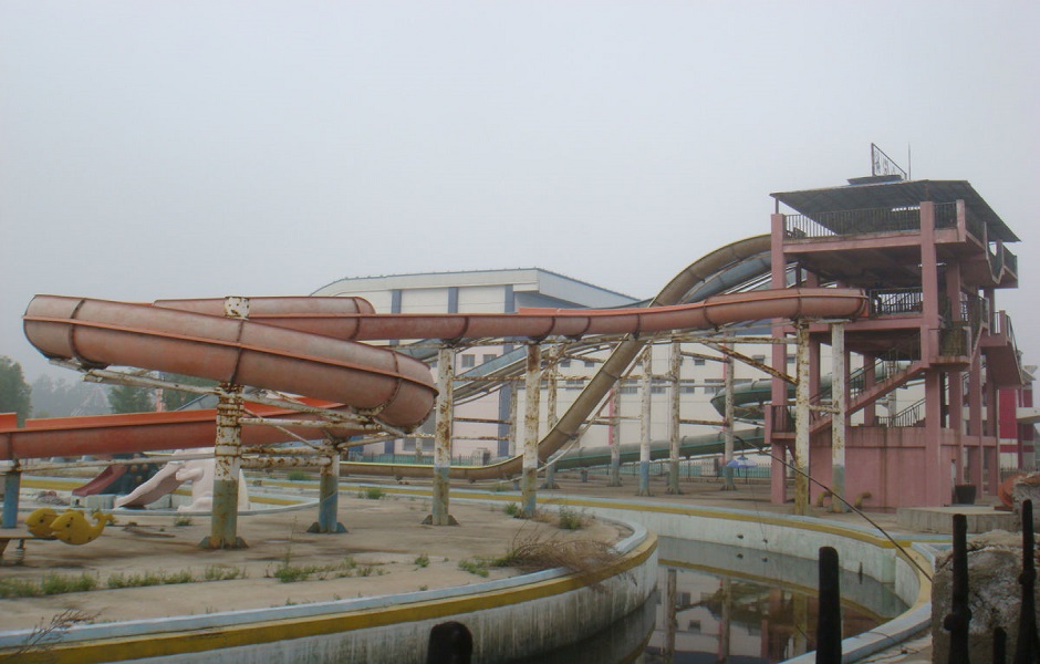  p>聊城梦幻乐园位于 a href="#" data-lemmaid="153274">东昌湖 /a>