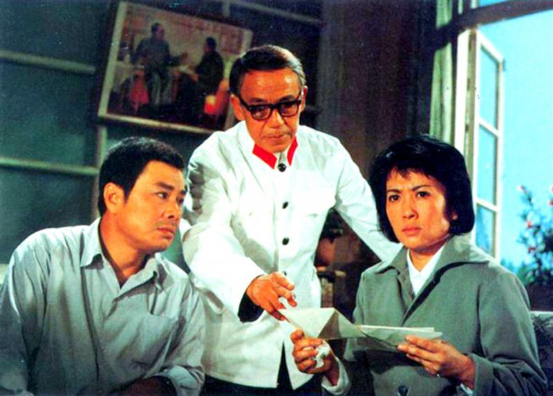  p data-id="gnbs3ekm2u">《泪痕》是北京电影制片厂拍摄, a target="