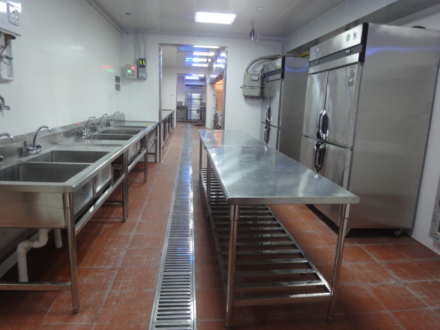 燃气厨具有限公司成立于2005年,是一家集酒店,食堂,快餐等餐饮业厨房