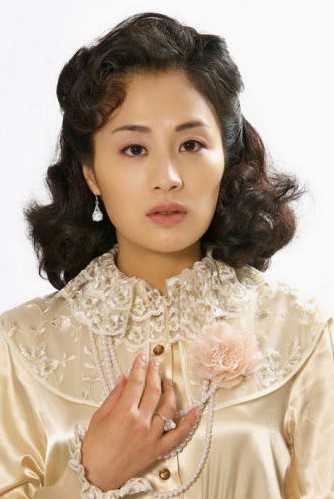 苏雨彤,女,<a target="