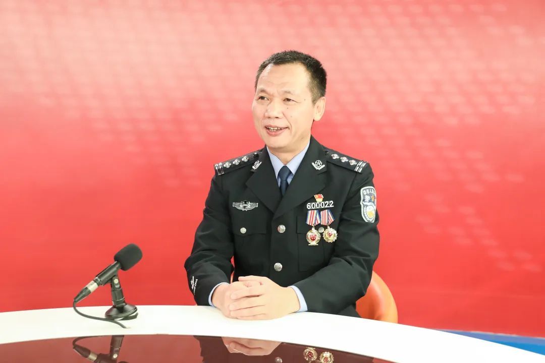  /p> p data-id="tms8gz8vsrnw">现任三明市公安局经济犯罪侦查支