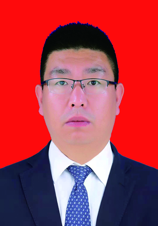 大学本科学历,山西平顺人,中共党员,现任平顺县阳高乡党委副书记,政法