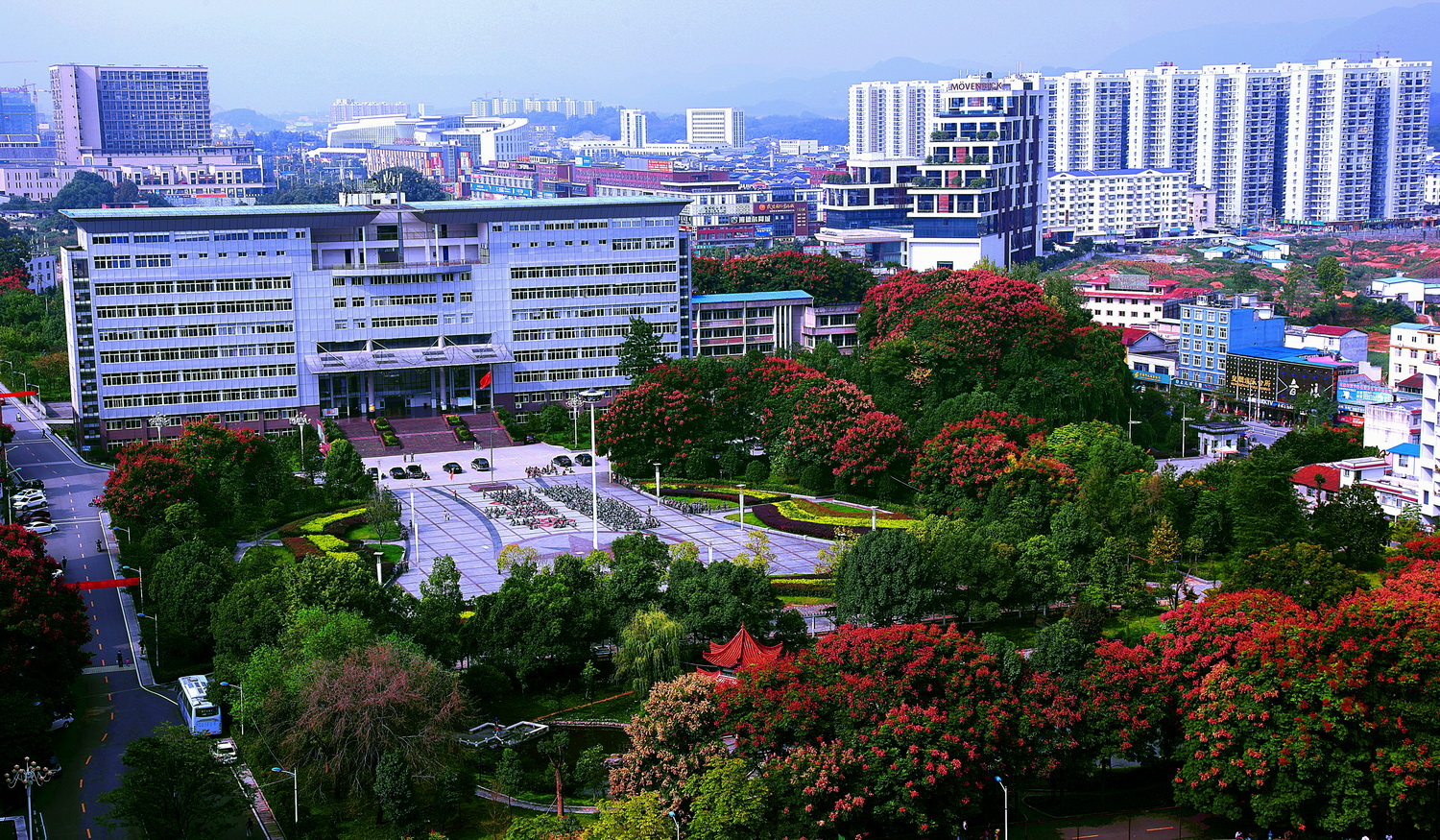 恩施职业技术学院