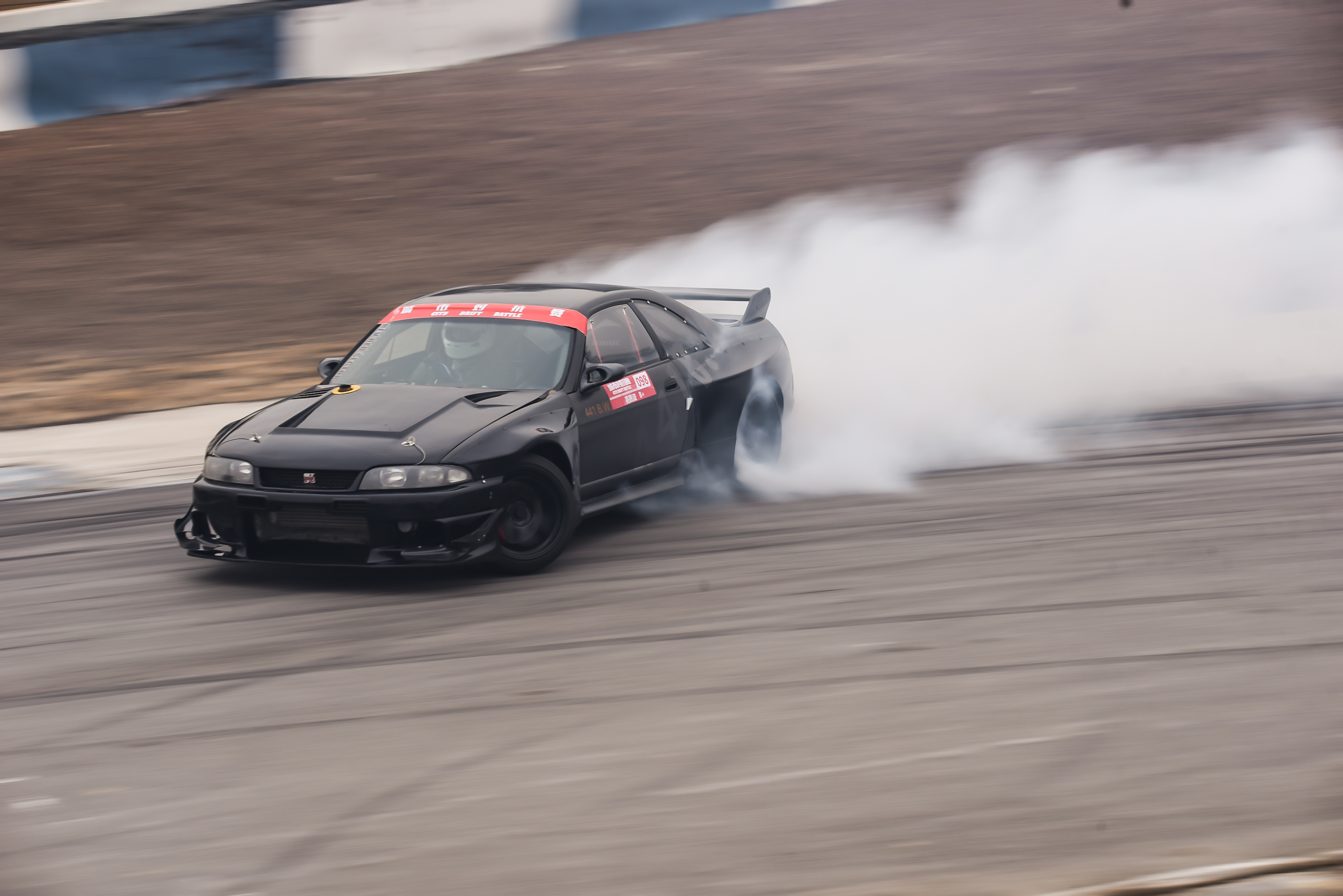  p data-id="gn0bc4sjvb">汽车飘移city drift battle城市对抗赛作为