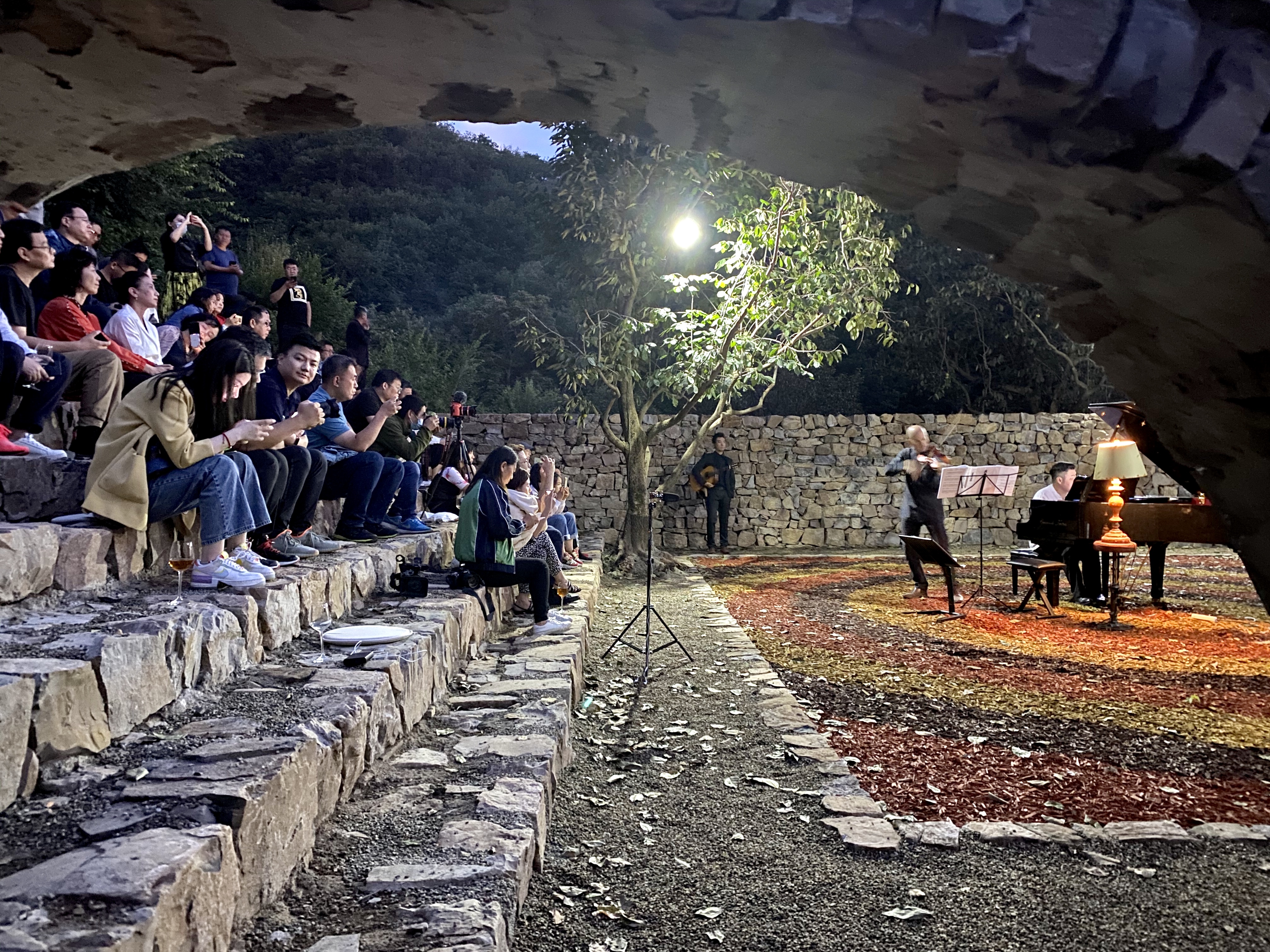  p>多慢  桃花坞项目位于北京市平谷区梯子峪村,梯子峪村隶属于北京市