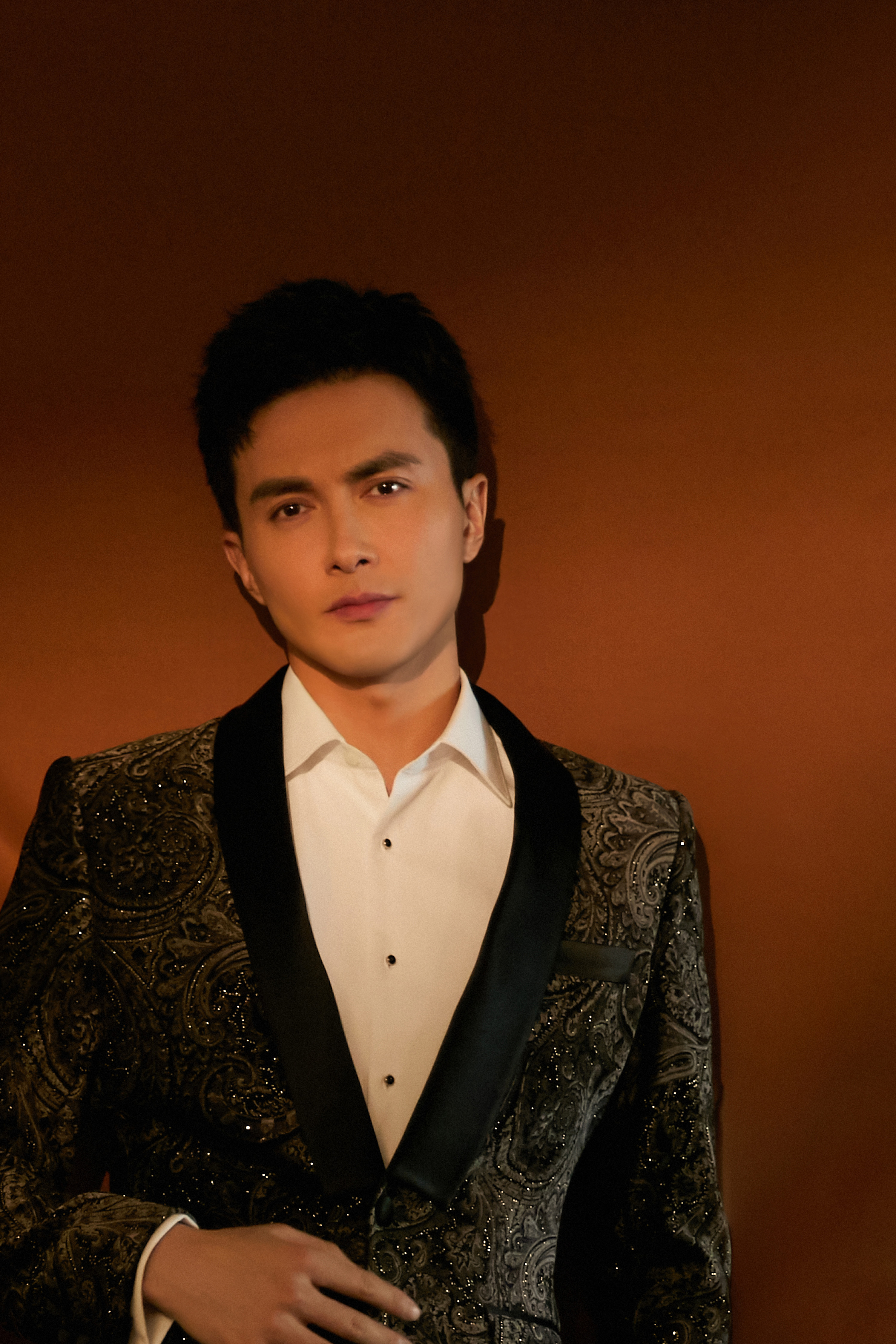  p>高伟光,1983年1月16日出生于黑龙江省鸡西市密山市,毕业于 a