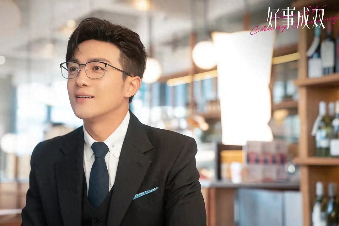 李泽锋太会演！《好事成双》出顶级渣男，一边捅刀子，一边给糖吃_百科TA说