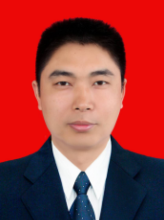 现任湖南省邵东市火厂坪镇党委书记.
