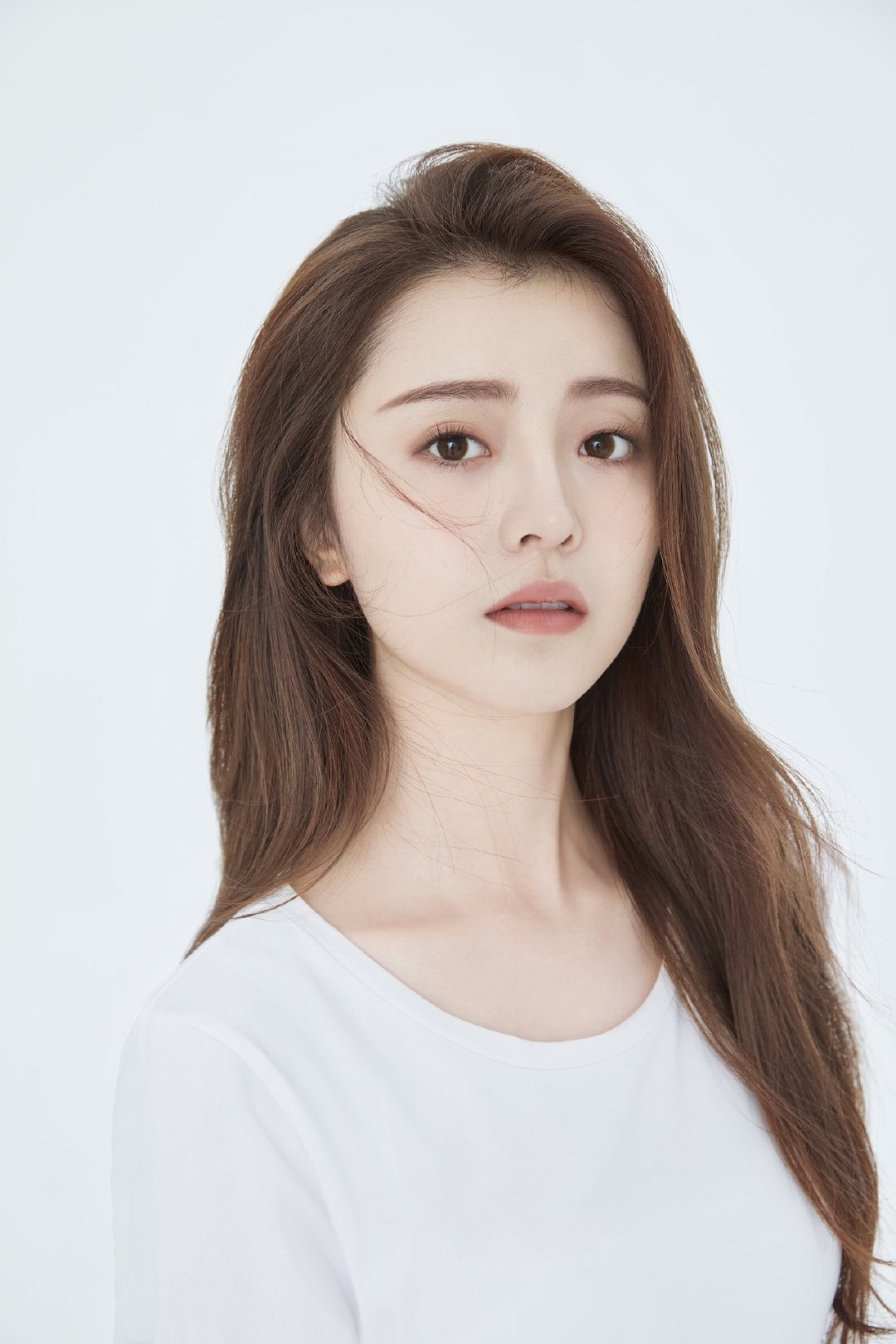 1999年9月29日出生于陕西省西安市,中国内地影视女演员,毕业于北京