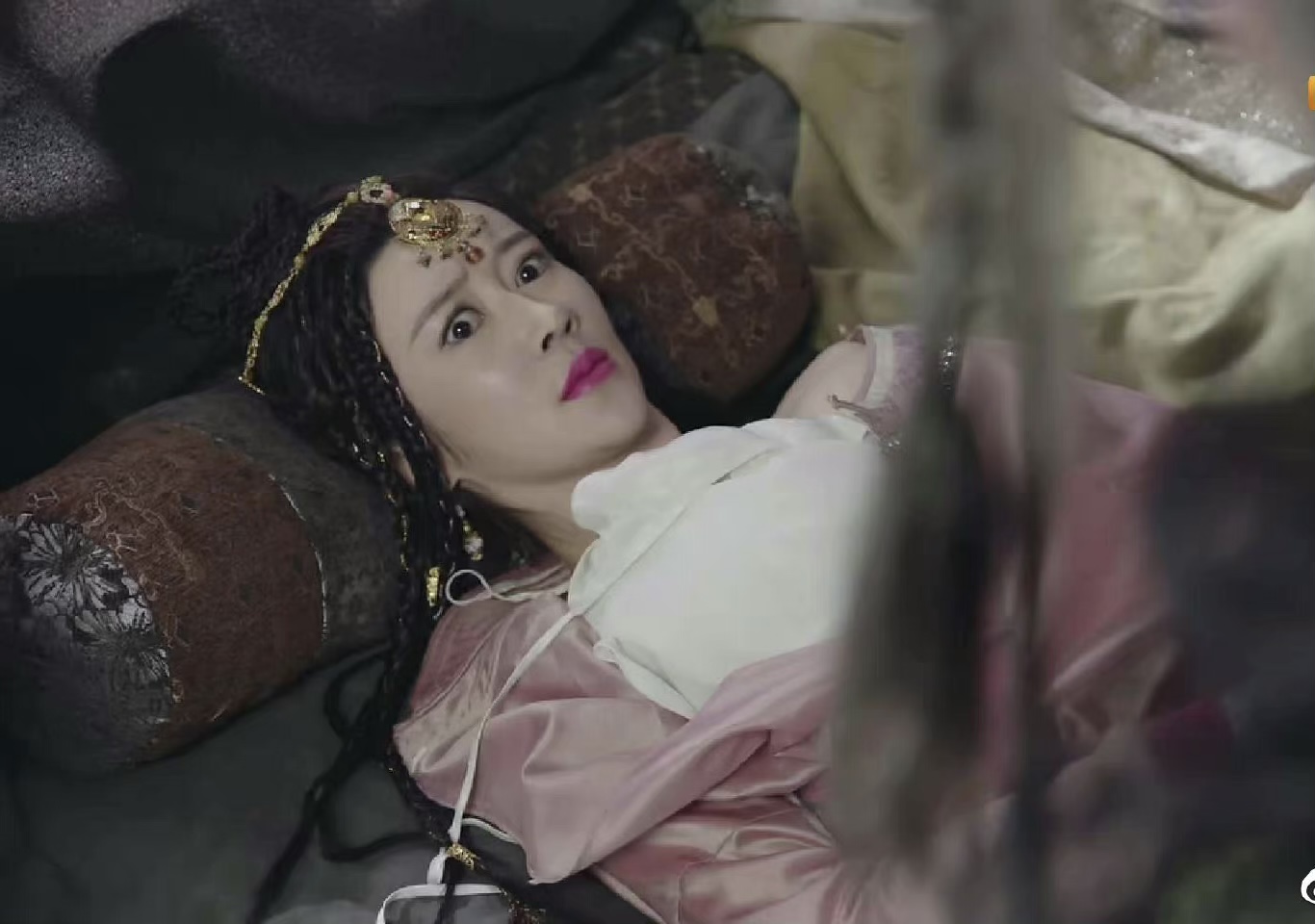  p data-id="t1odpi0h4aiq">韩姬,女,金庸武侠小说《倚天屠龙记》中的
